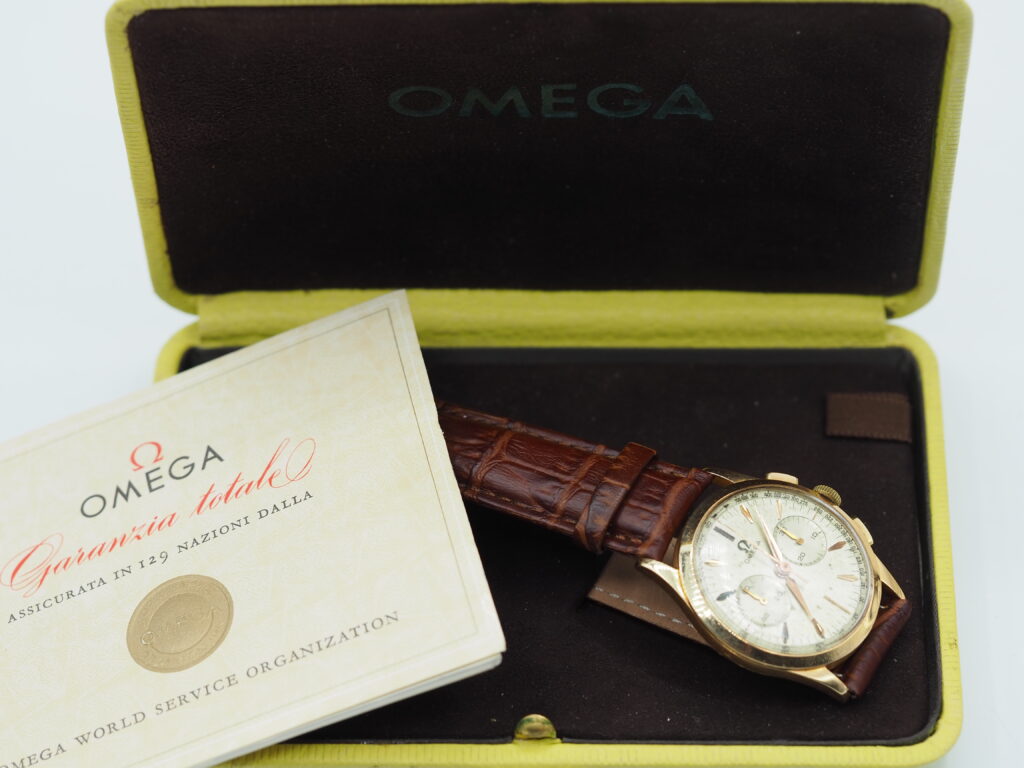 Omega Chronograph Ref. OT 2872, 750/18K Gold, Kaliber 320, Full Set aus 1960